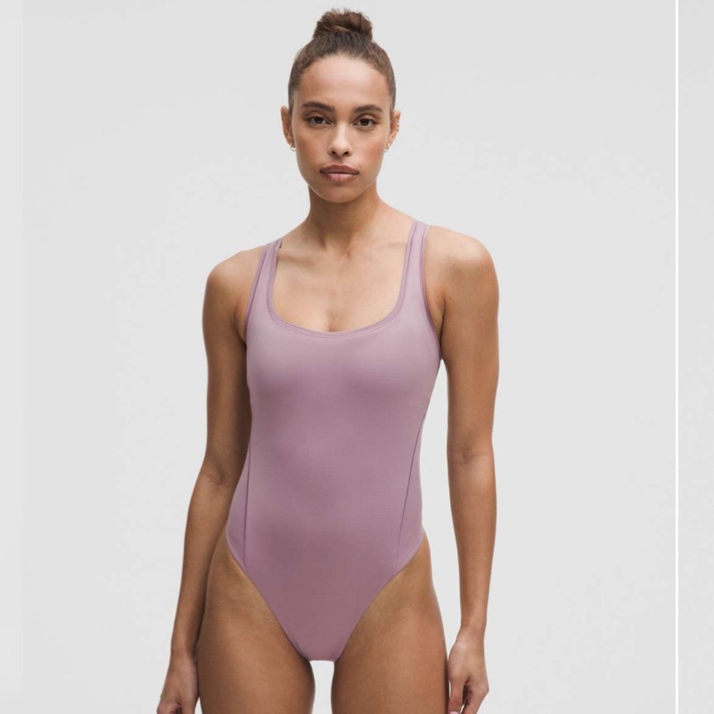 Lululemon Wundermost Ultra-Soft Nulu Square-Neck Sleeveless Bodysuit size Small